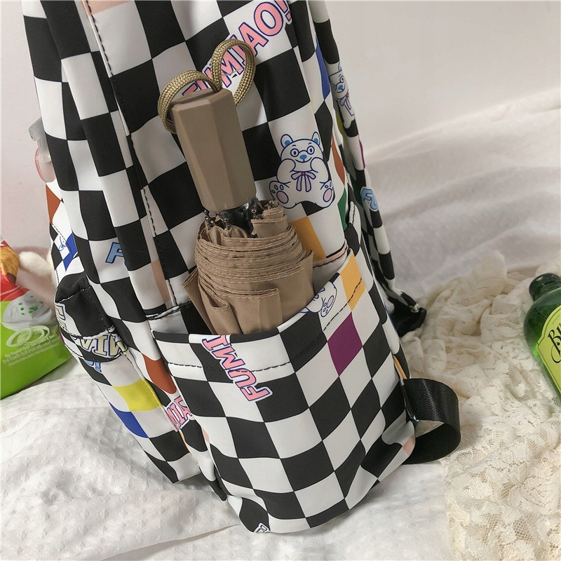 Plecak Szkolny w Kratke z Brelokiem Królika - 🎒Plecakownia.pl