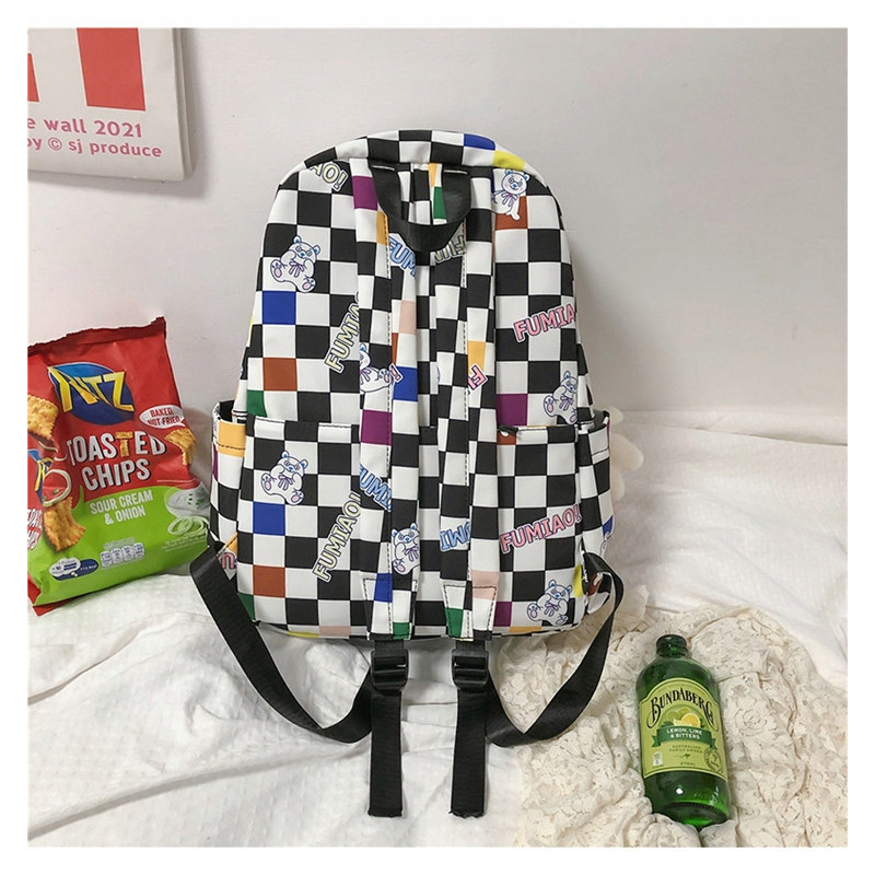 Plecak Szkolny w Kratke z Brelokiem Królika - 🎒Plecakownia.pl