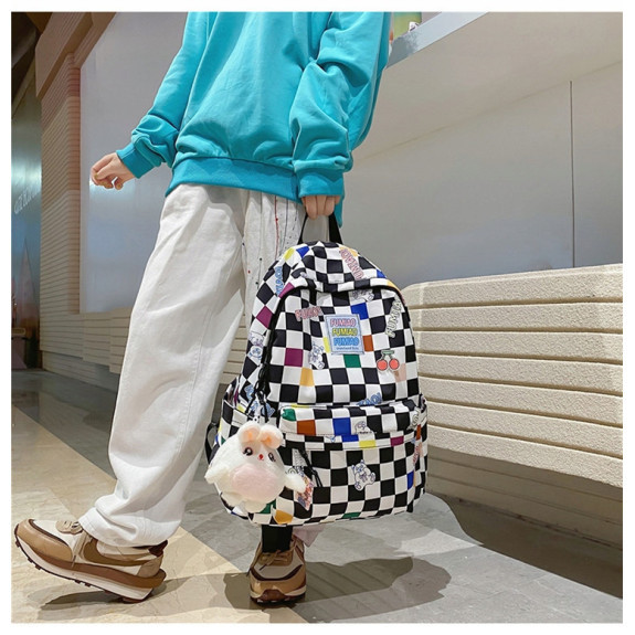 Plecak Szkolny w Kratke z Brelokiem Królika - 🎒Plecakownia.pl