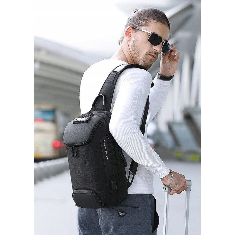 Antykradzieżowa Czarna Torba na Jedno Ramię USB (I229)