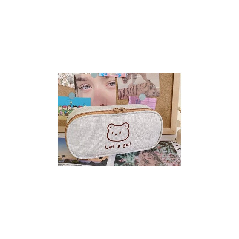 Piórnik Szkolny z Elastyczną Kieszonką z Misiem Model 1