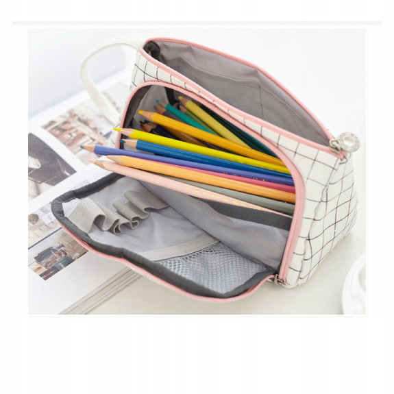 Bardzo Pojemny Biały Piórnik Szkolny w Kratę