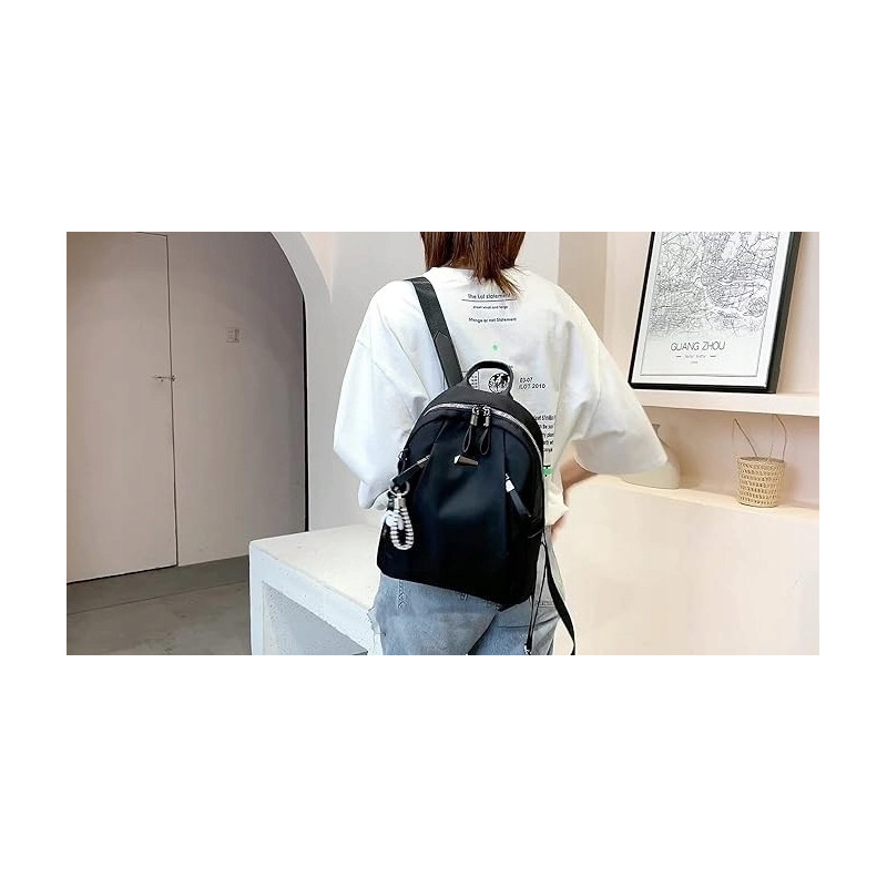 Wodoodporny Plecak Miejski Damski z Brelokiem - Czarny (T113)