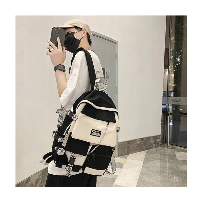 Plecak młodzieżowy szkolny na laptopa, deszczoodporny, czarny-beż + brelok (D075)