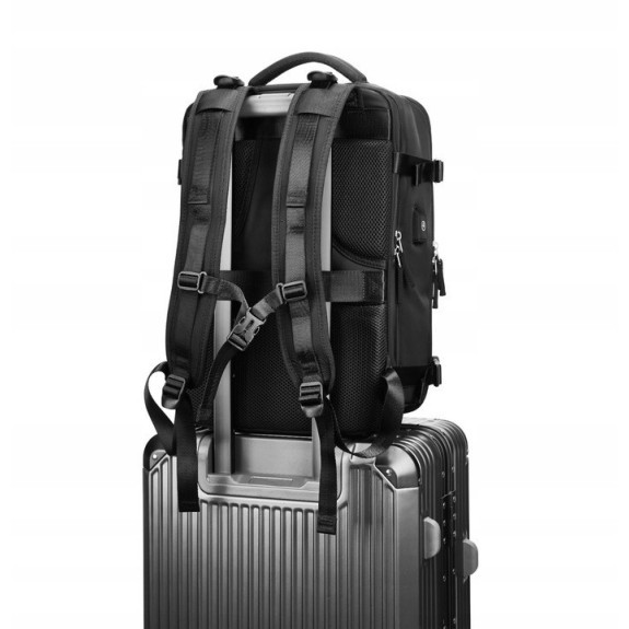 PAKKO Wielofunkcyjny plecak czarny z portem USB wodoodporny bagaż podręczny 40x20x25 z kieszenią na buty i laptopa (USB T500)