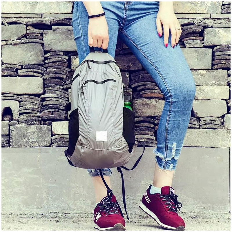 Plecak turystyczny damski męski mały 18l Czarny plecaczek bagaż podręczny (PT037)