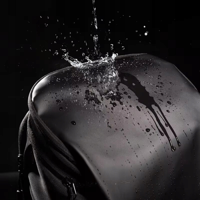 Plecak na laptopa 15,6'' wodoodporny męski miejski podróżny czarny (ZM15)