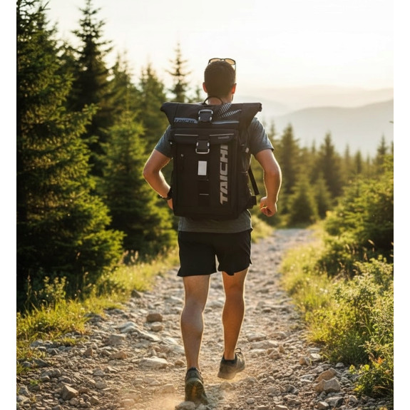 Plecak motocyklowy wodoodporny roll-top turystyczny sportowy 25-30l ZM14