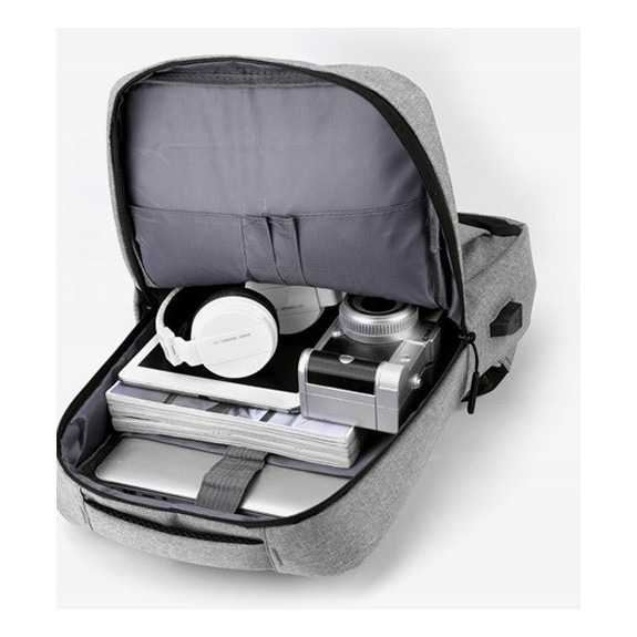 Nowoczesny Lekki Plecak na Laptopa 15.6 Cali USB Czarny (I193)